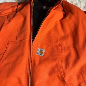 Large men’s heavy winter carhart jacket